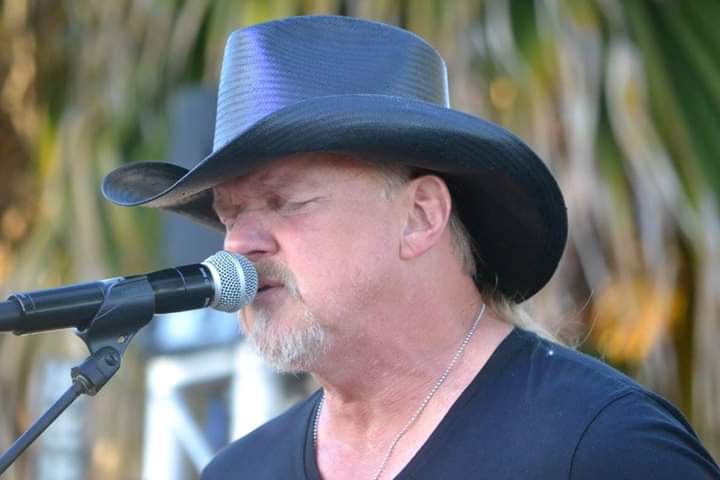 Happy birthday Trace Adkins. May you have many more good ones to come 