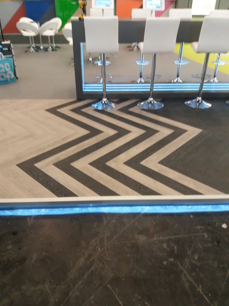 Altro_Katherine's tweet photo. We’re ready to go at #bau2019 thanks so much to our brilliant tech guys Mike and Roger and our fantastic stand builders @identityglobal @AltroFlooring #exhibitionstand #eventprofs https://t.co/ML0AX1W2w0