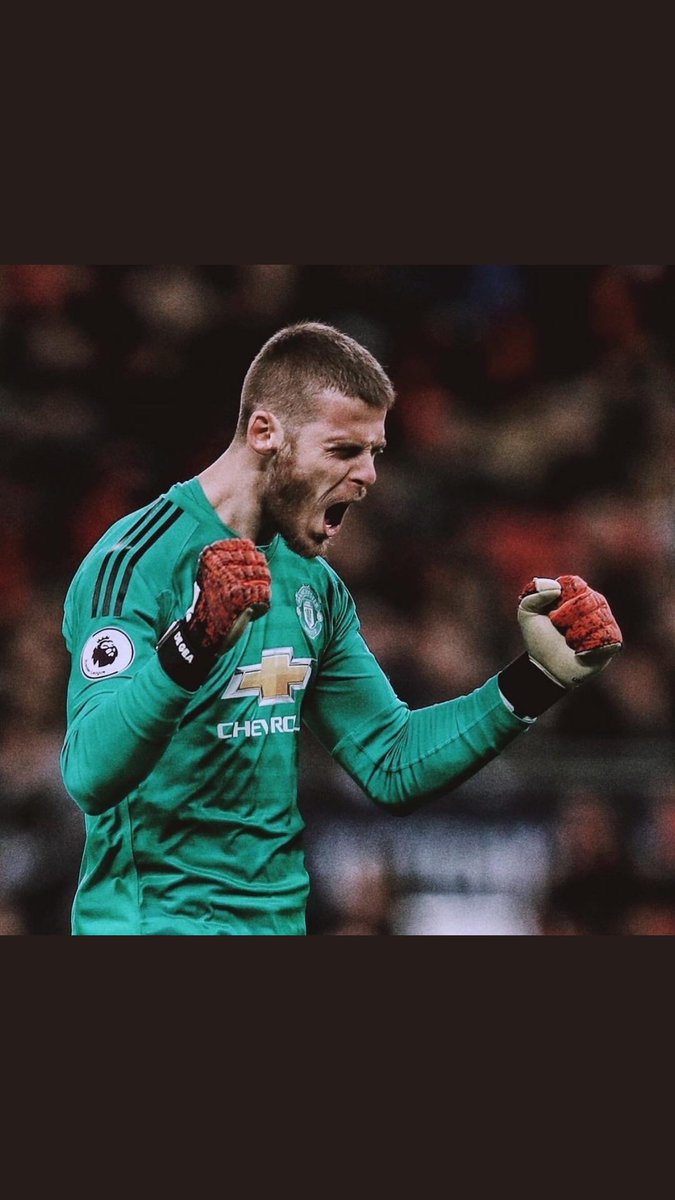 qutane's tweet photo. President Trump does not need 5 billion to build the wall, Just bring, De Gea the Manutd goalkeeper the border will be secure. He is the greatest wall anyone would wish to have it. https://t.co/i6oh3d6mGq