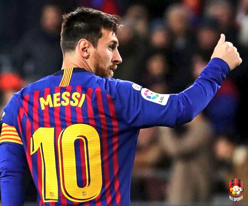AllSportsDR's tweet photo. ¡Pura LEYENDA! 🐐 Lio #Messi llegó a los 4️⃣0️⃣0️⃣ goles y 1️⃣5️⃣9️⃣ asistencias en #LaLiga, implantando un nuevo récord histórico 🙌🏾👏🏾 Sin dudas, el más grande futbolista de la época ⚽ https://t.co/PX9a1DPmtW