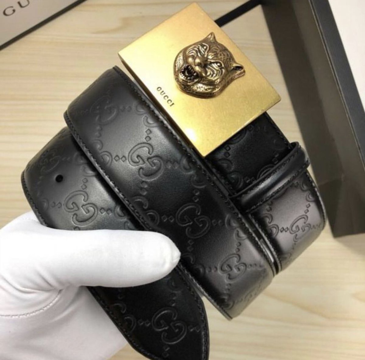 shopcatale's tweet photo. Gucci Belts Available Now!💥

•Super affordable
•HIGH QUALITY U-AUTHENTIC
•Shipping Free Worldwide!
•Payment made through paypal, cashapp or venmo.

Message me or comment below for info👇🏼👇🏼
.
.
.
.
#gg #gucci #guccibelt #guccibelts #bagsforsale #isellbags #brandnamebag https://t.co/OvZdzD6Pk2