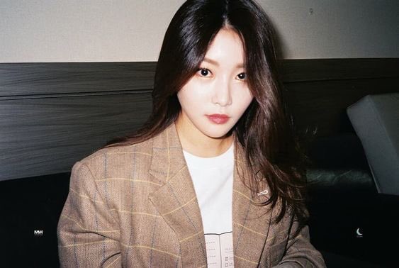 kpopbfgfpics's tweet photo. chungha 🌻 (former) i.o.i, solo https://t.co/pYlh4VR3IG