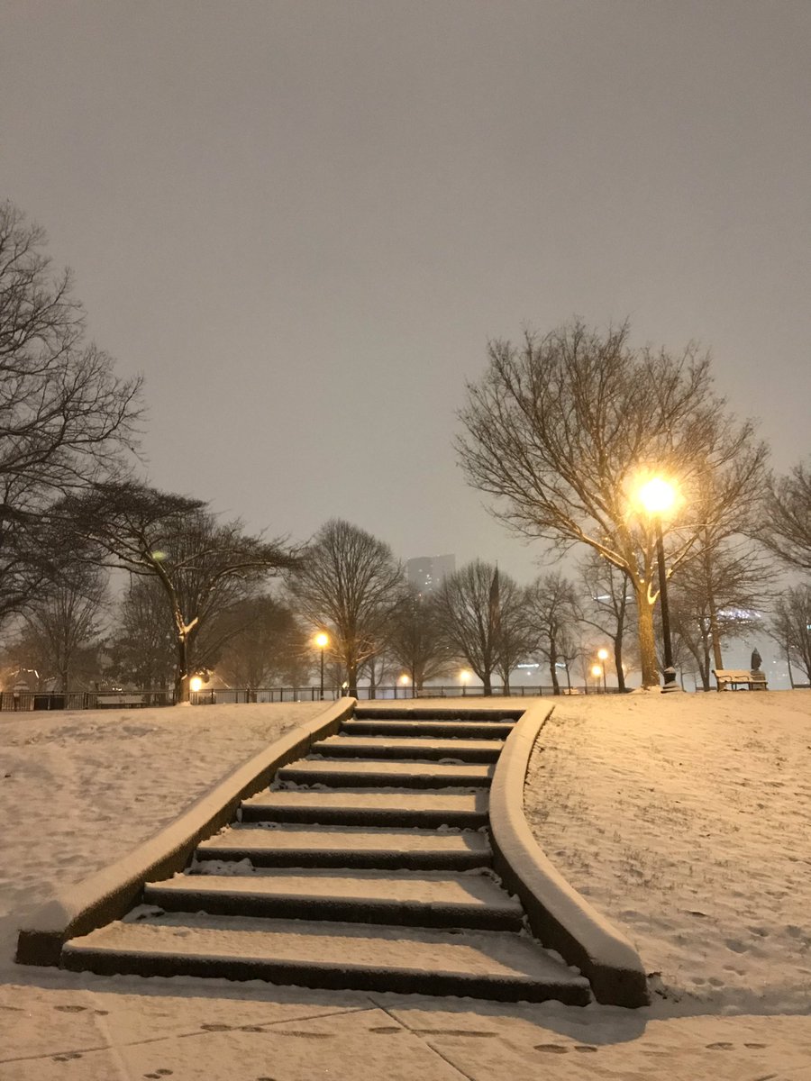 dadintimeout's tweet photo. Take your kids sledding. 13 slept until 10:45 this morning. #snowday https://t.co/Vwt5Wa45iq