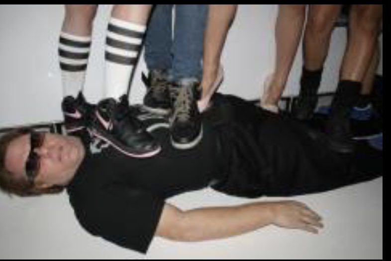 hígado jamón capitalismo Veeze Staples on Twitter: "WOW FOUND A RARE PIC OF A HUMAN CARPET NOT IN A CARPET AT A FASHION PARTY The MySpace era was REAL https://t.co/M9h7XYsloW" / Twitter hígado jamón capitalismo Veeze Staples on Twitter: "WOW FOUND A RARE PIC OF A HUMAN CARPET NOT IN A CARPET AT A FASHION PARTY The MySpace era was REAL https://t.co/M9h7XYsloW" / Twitter