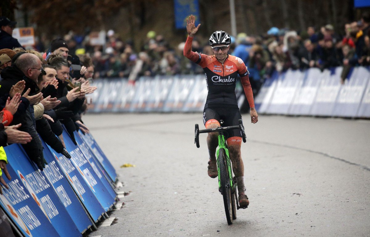 charles cycling team