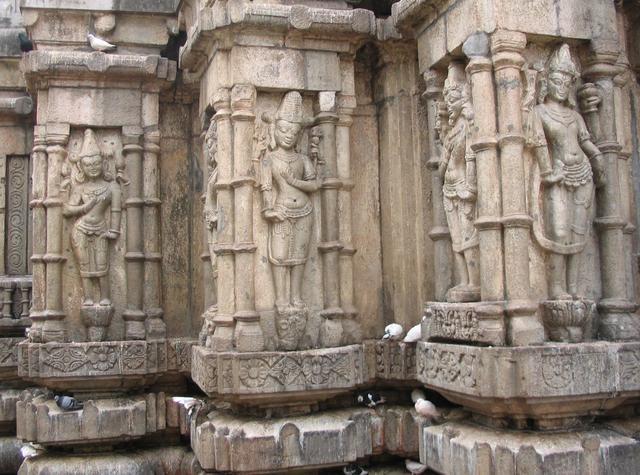 hcasuri's tweet photo. Menstruation is Far From Taboo in Hinduism #AarpoAarthavam #Bindu #genderequality #Hinduism #HinduTemples #Kamakhya #KamakhyaTemple #Kanakadurga #mensuration #sabarimala #women https://t.co/1Xdt2R6CUW https://t.co/ASLvHaeACk