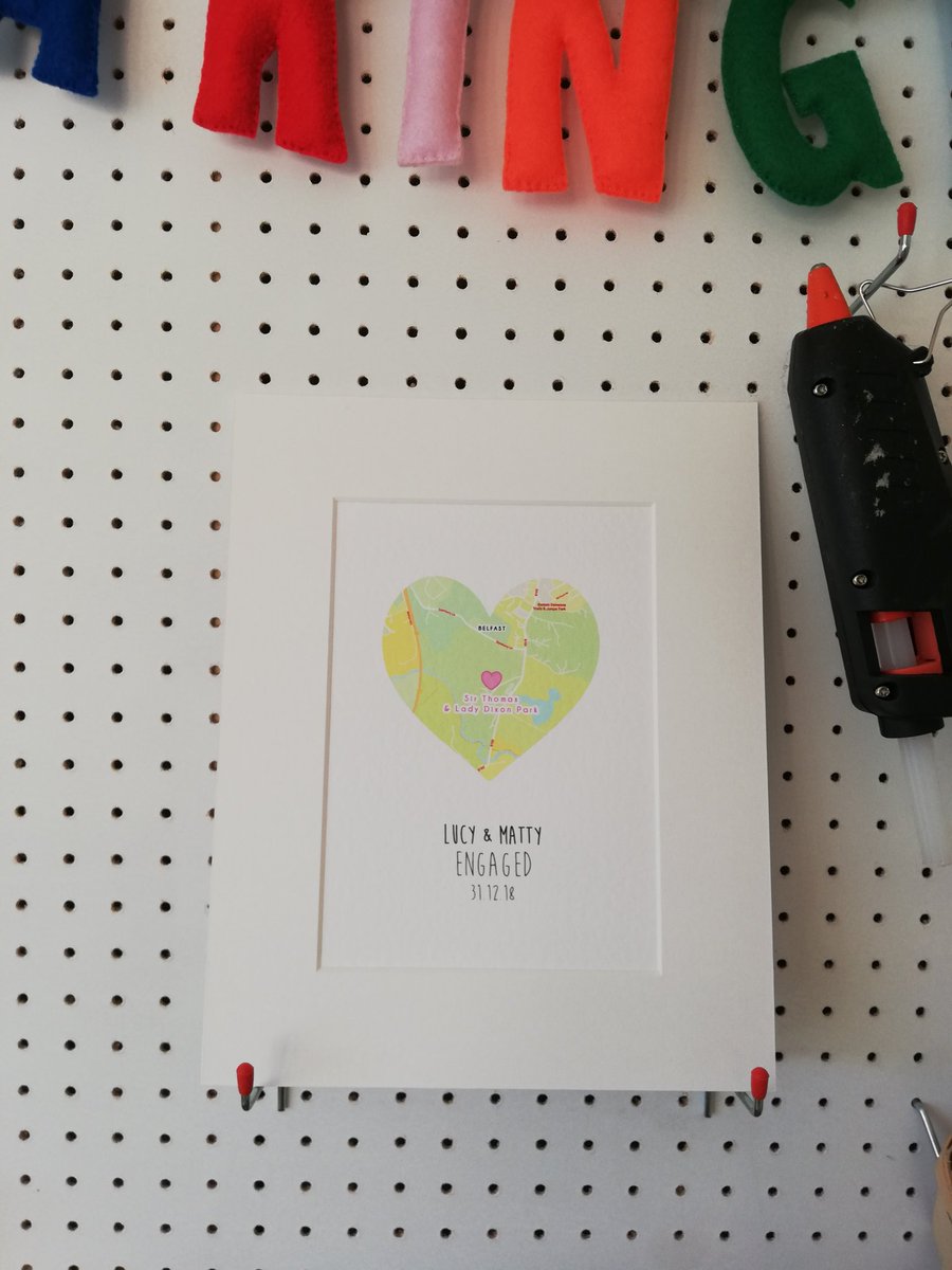 LaraKingDraws's tweet photo. Here's a couple customised map print orders I snapped earlier in the week 📸
#handmadehour #etsyretwt #mapheart https://t.co/uyrKJfe77q