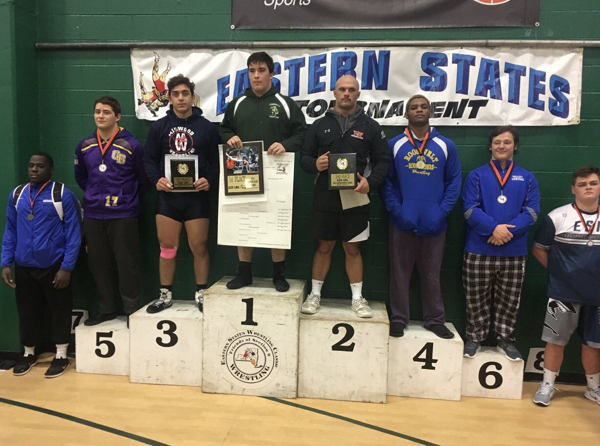CoachBrush's tweet photo. Congrats to Baymen Wrestlers Jake Rankin and Sam Khodaparast on making OB History and becoming the first two wrestlers to place in the very prestigious Eastern States Classic! @KTrentowski @DoctorAx1951 @Dyl_Ranks 
Jake Rankin - 5th place
Sam Khodaparast - 8th place https://t.co/LiD0oMml90