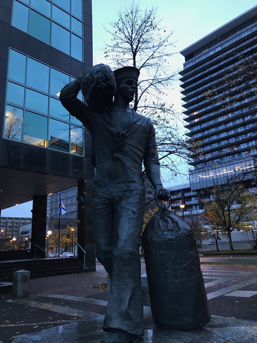 MattWhitman2020's tweet photo. Re Tuesday #Halifax Council item 14.1.7 Thanks @wayemason for honouring “The Sailor” statue at Sackville Landing.  Statues, history &amp; heritage are an important part of our story.  #MoreStatues @hfxgov ⁦@MikeSavageHFX⁩ ⁦@TheRickHoweShow⁩ ⁦@BruceFriskoCTV⁩ #hrm13 https://t.co/YnJyTFt8lQ