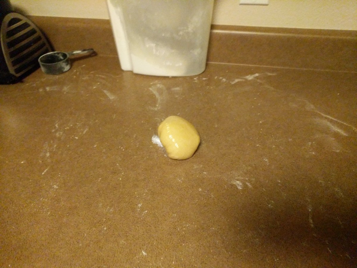 HydraPlz's tweet photo. Gonna be late to stream today bois. Making pasta from scratch, for the first time Ever @BingingWBabish style. Thanks bud.
#pastafromscratch #pasta #Cooking #basicswithbabish #forgottogetoliveoil #Twitch #twitchtv #irlcooking #irl https://t.co/MMeKOsmurS