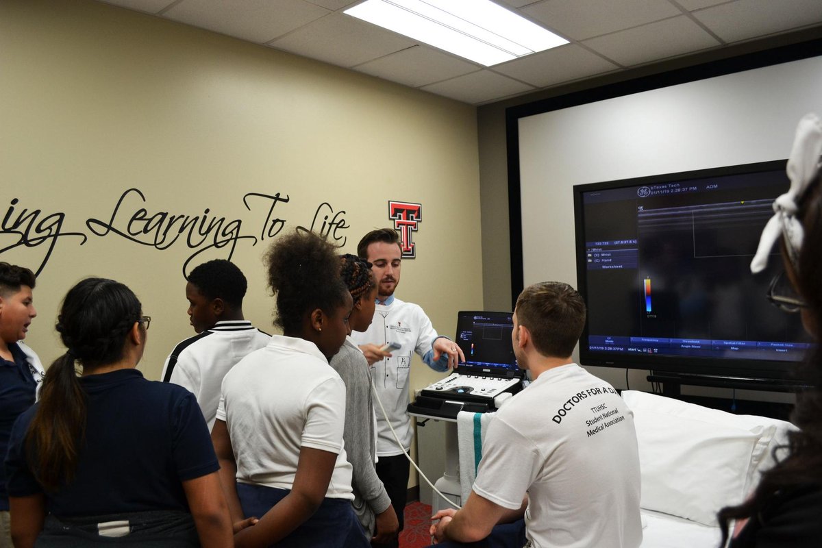 SNMA's tweet photo. Doctor for a day: Texas Tech HSC mini-camp gives fifth graders a glimpse of the medical world
This initiative provides local elementary students the opportunity to spend an afternoon at the @TTUHSC #SNMA #SNMAserves #SNMApipeline
Read at https://t.co/LLRSFBBohH https://t.co/WXeWbxcz1p