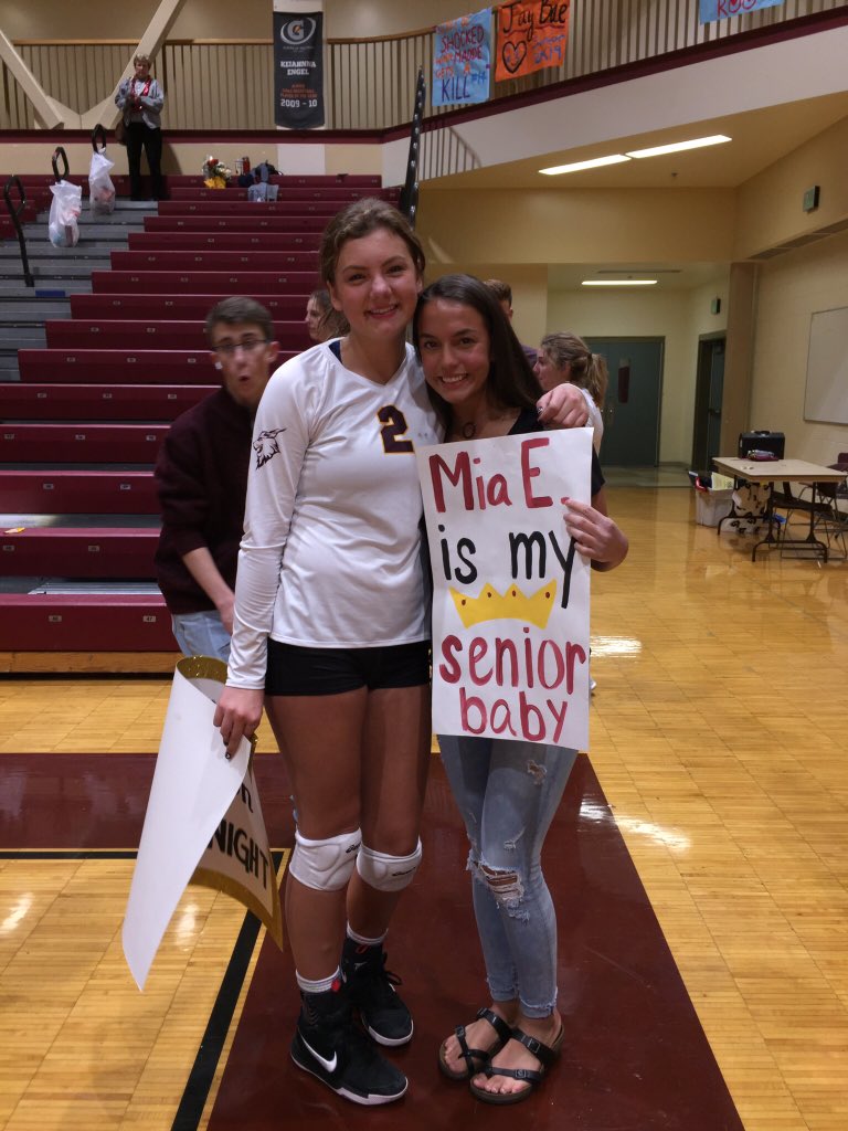 m tweet media