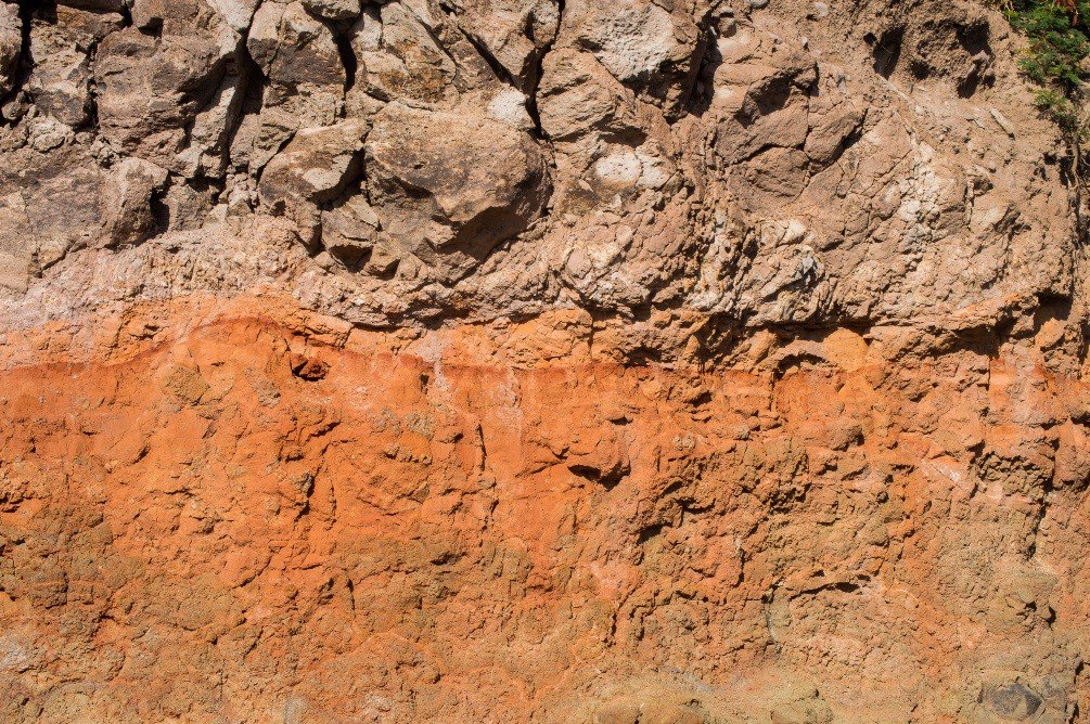 thermosciEMSpec's tweet image. Ilmenite is responsible for up to 47% of the world’s titanium dioxide production, used mainly as a whitening pigment. See how to determine its chemical and mineralogical composition using #Xrayfluorescence and #Xraydiffraction:
bit.ly/2rApYhD