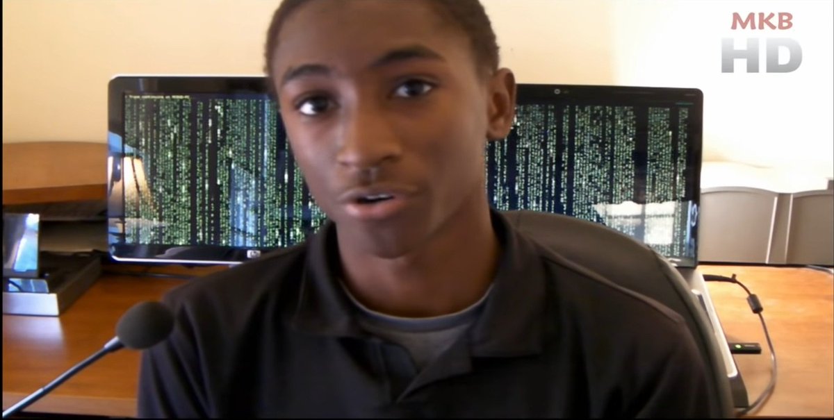 MKBHD's tweet photo. 2009 vs 2019 https://t.co/I7xH8P4qtb