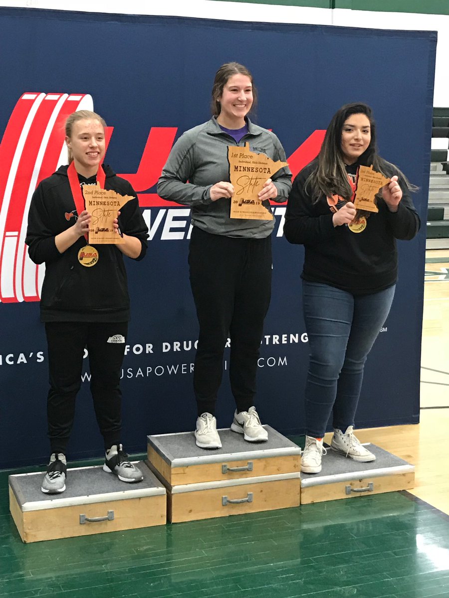 OSHorioles's tweet photo. Osseo Boys take 2nd and the Osseo Girls take 3rd at the MN Powerlifting Championships. Riley Kara places second overall in the female division #WeAreOsseo #OsseoExcellence https://t.co/Kc5nRUnX5G