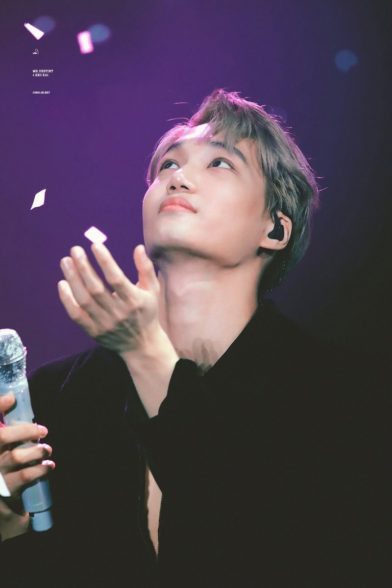 94___OSH's tweet photo. #카이생일축하해 #HAPPYKAIDAY #종인아생일축하해 https://t.co/BNxbLdGMSx