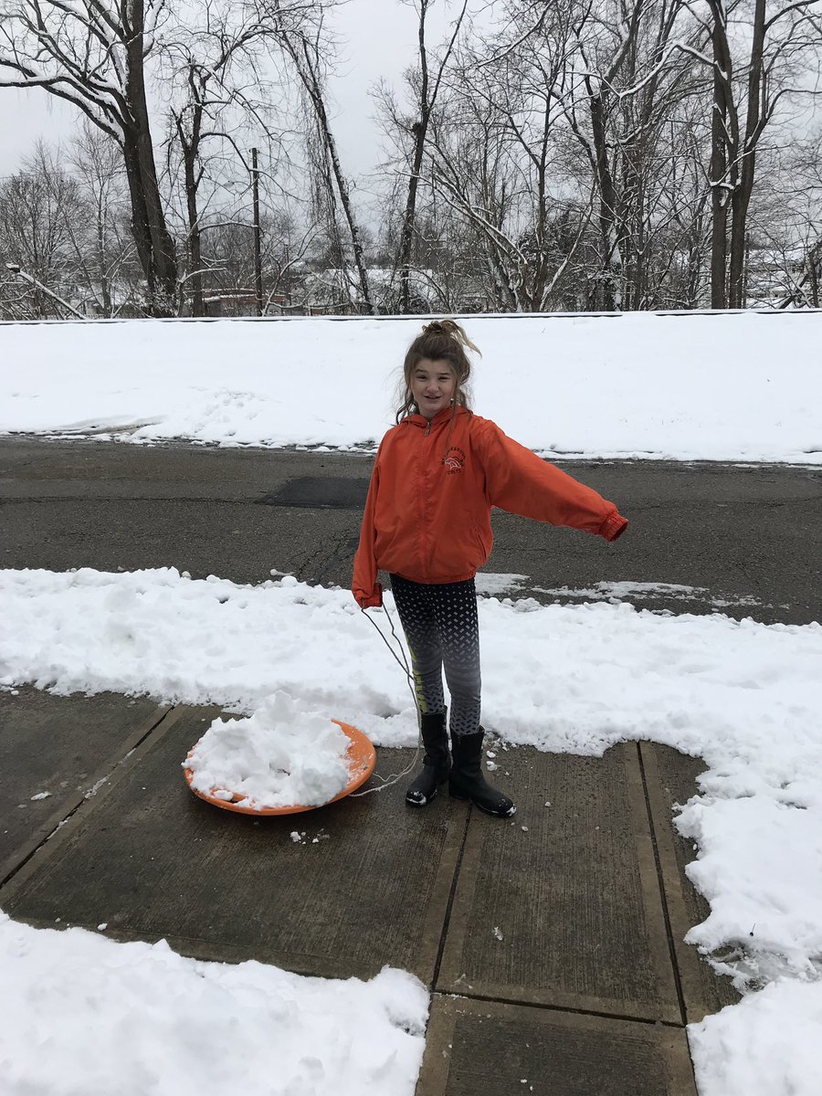 teenyharp's tweet image. #doyouwanttobuildasnowman #BrookColts