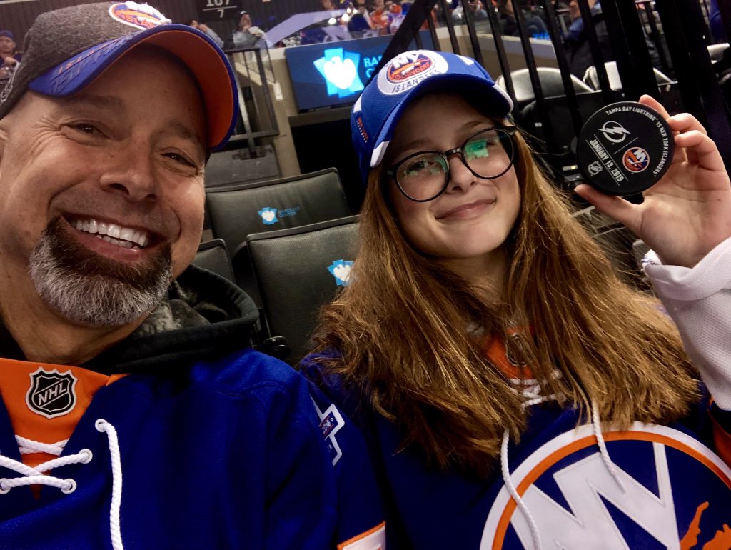 Mraluciano's tweet photo. Need this tonight. And a puck!!

Let’s go Islanders!! #allforisles https://t.co/X3Wwur3aHN