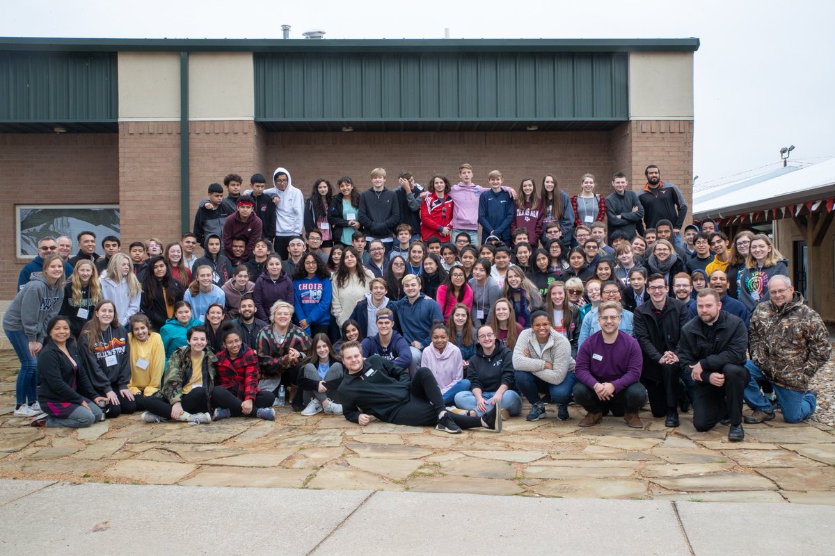 SFAYoungChurch's tweet photo. Day 1 ✅
Day 2 ✅
Day 3 ✅

Thank you to all that came on retreat, our core team, our music team, our priests and seminarians, and so many more. https://t.co/bae9eNAdzt