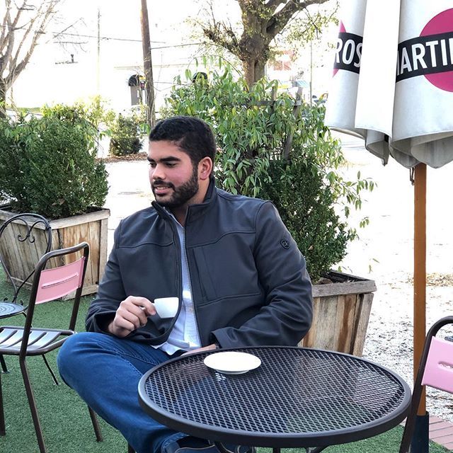 JoseZapataP's tweet photo. Como el coffee por la mañana.- https://t.co/AmJ4XZO1xX https://t.co/VXl4FZ2Dc3