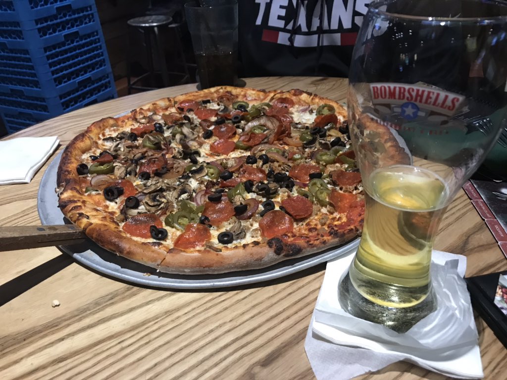 TheMiguelWorld's tweet photo. Saints About to give me a freeral@and beer #GoSaints https://t.co/tk3JAZqOlM