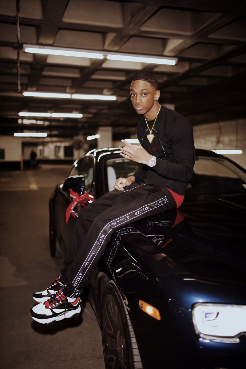 JEEZY MULA 💫 tweet media