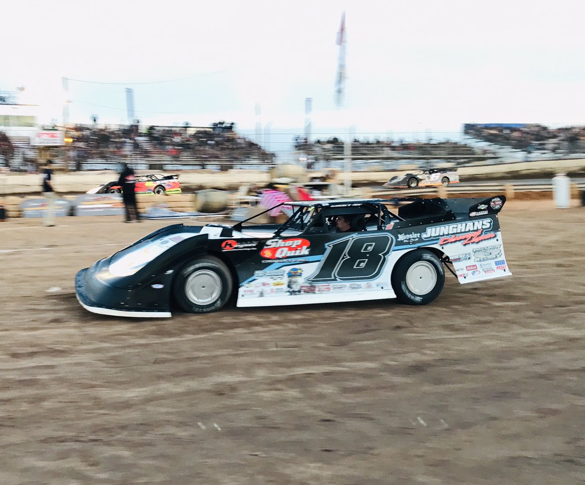ABCracing54's tweet photo. Brandon Overton, Bobby Pierce, Chase Junghans &amp; Jimmy Mars are your 4 Late Model Heat Race winners who will redraw for their starting spots in tonight’s $14,000-to-win feature! @WildWShootout https://t.co/sne0wI8wcK
