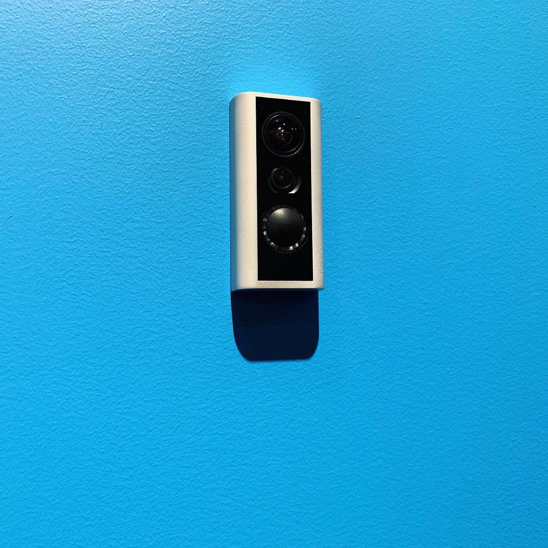 angelpiontek's tweet photo. .@ring’s new product, the Door Cam View is a great way to keep an eye on the exterior of your home!  It’s great for apartments and condos, can be installed easily and take with you on your next move!  Should retail for $199, 2019 release. #ces2019 #cescb #genblue #smarthome https://t.co/B8UoZHPkJq