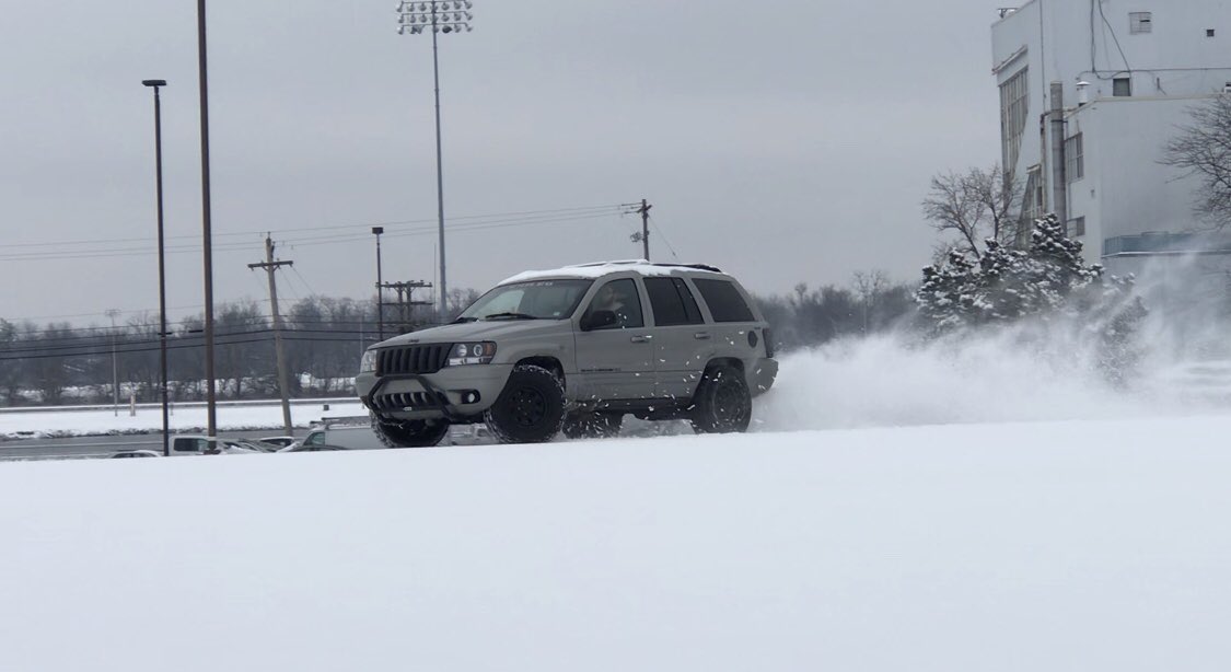 DillonChaffin's tweet photo. Just a few snow drift pics, enjoy! https://t.co/QdrasIhBws
