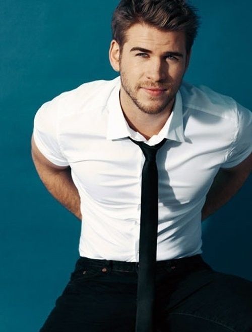 Happy Birthday to Liam Hemsworth!     