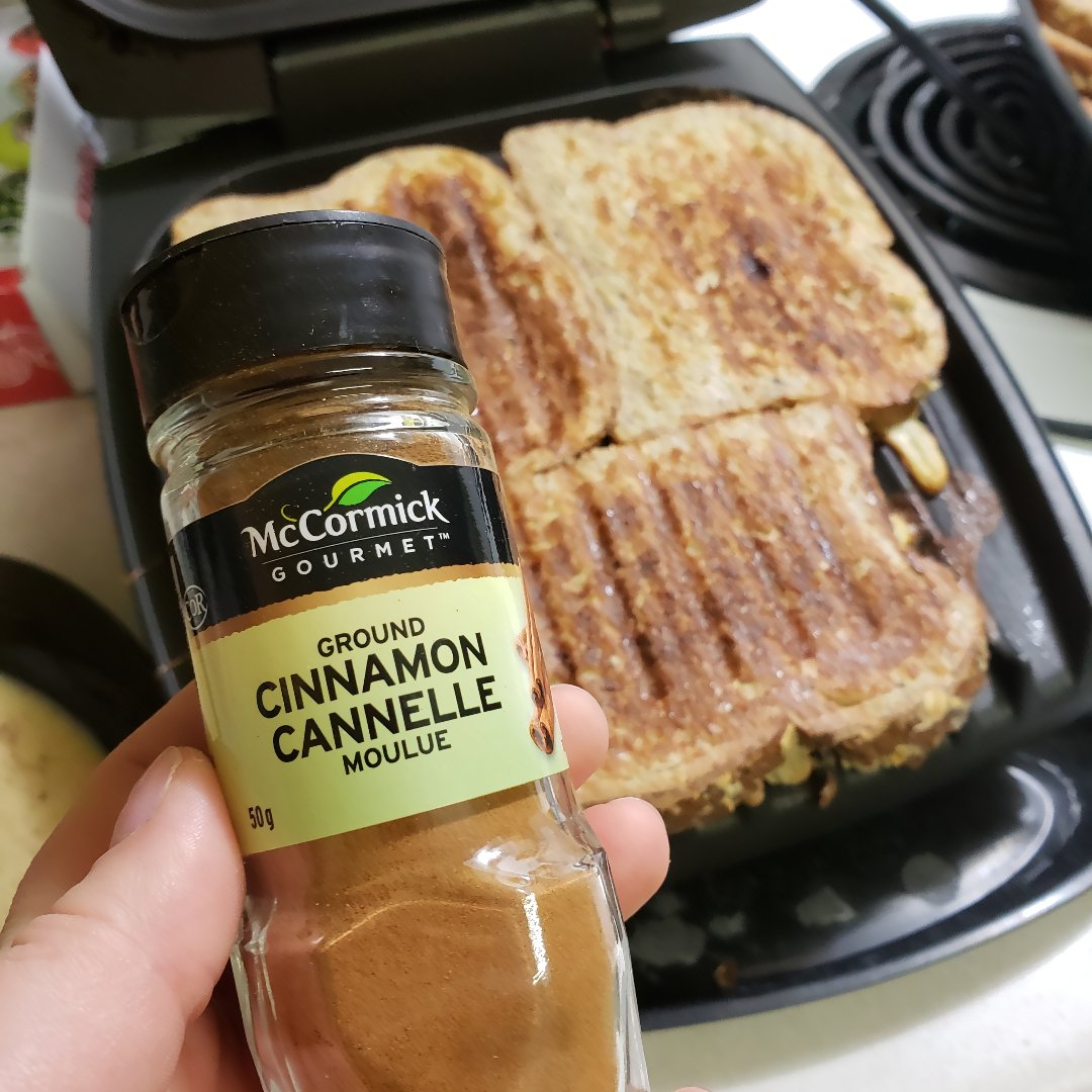 crissyb_14's tweet photo. love this cinnamonfor my french toast That I got in my hello flavour box! @influensterca #EasyHolidayEats #HelloFlavour #complimentary https://t.co/9MJYnHT01s