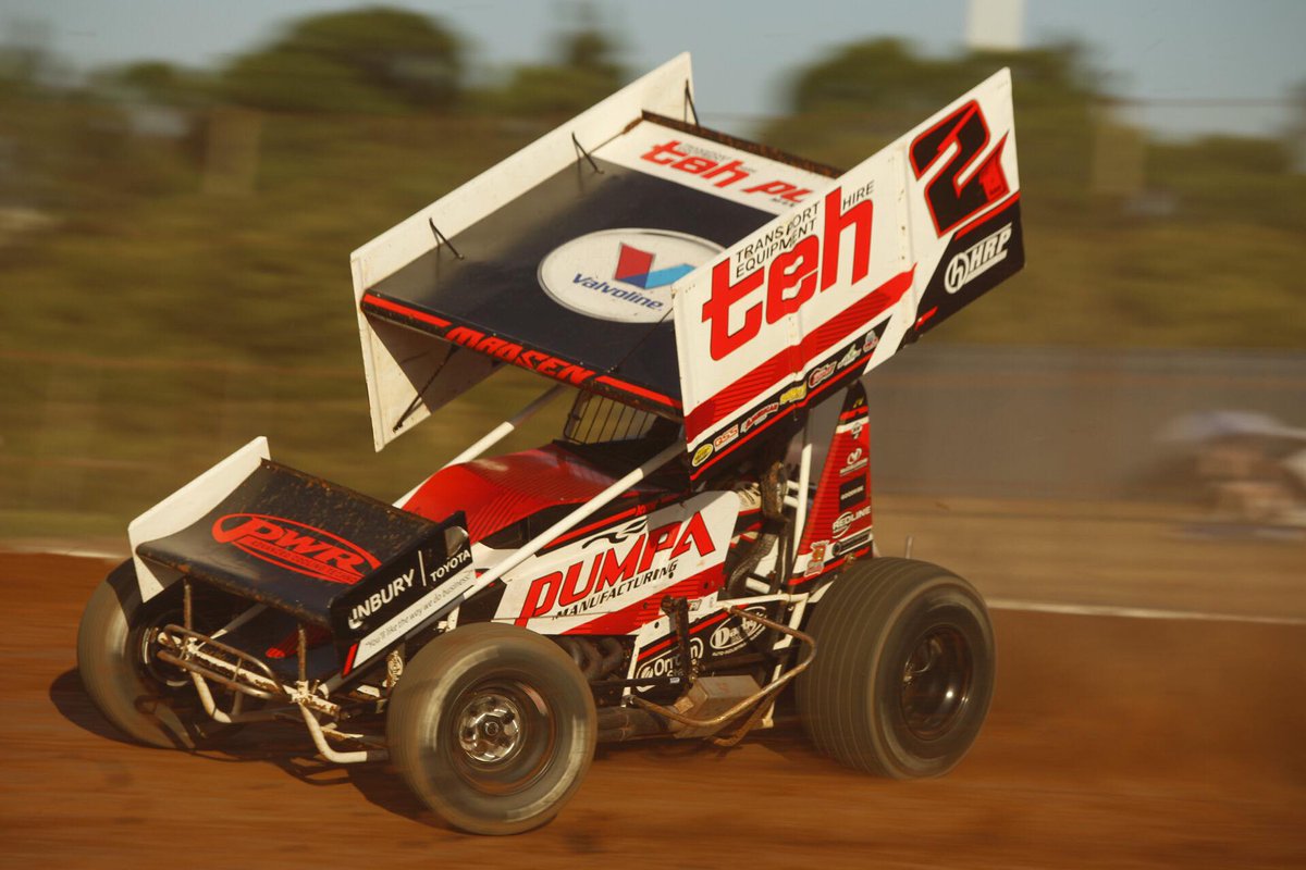 Krikke_Msport2's tweet image. Heading into the two biggest weekends of Australian 410 Sprintcar racing, @kmr29 and the @Krikke_Msport2 team are in strong form. READ MORE krikkemotorsport.com.au/strong-form-fo… …
#KrikkeMotorsport
#NextLevel
#OnPoint
