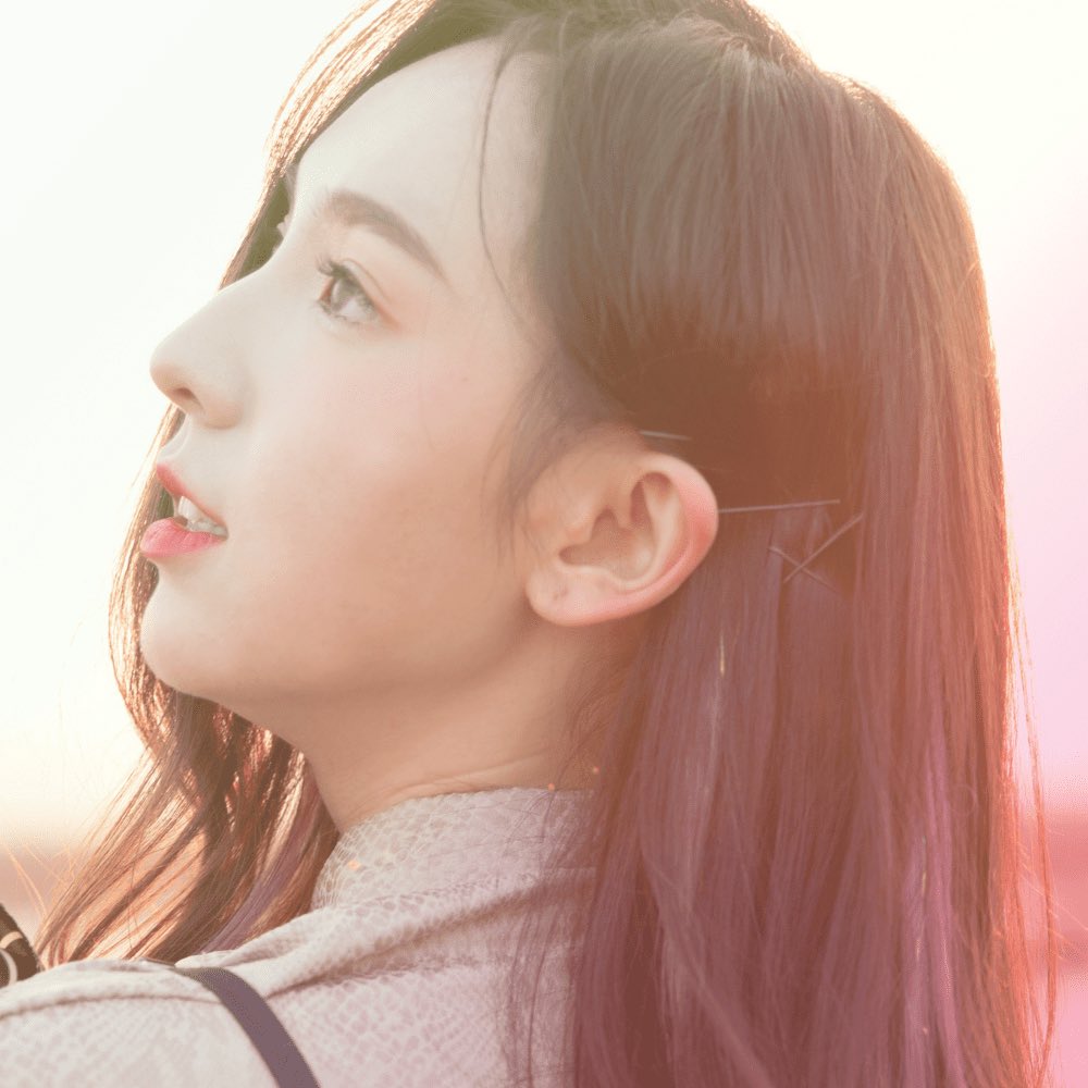 ATiny_WayZenNi_'s tweet photo. HAPPY BIRTHDAY SEORYEONG🎂 January 14, 1998 #Seoryeong #hub #Rui #CheHee #Hyosun #YehIn #kpop #idol #pretty #singer #happySeoryeongday https://t.co/SWhUU2tu9U
