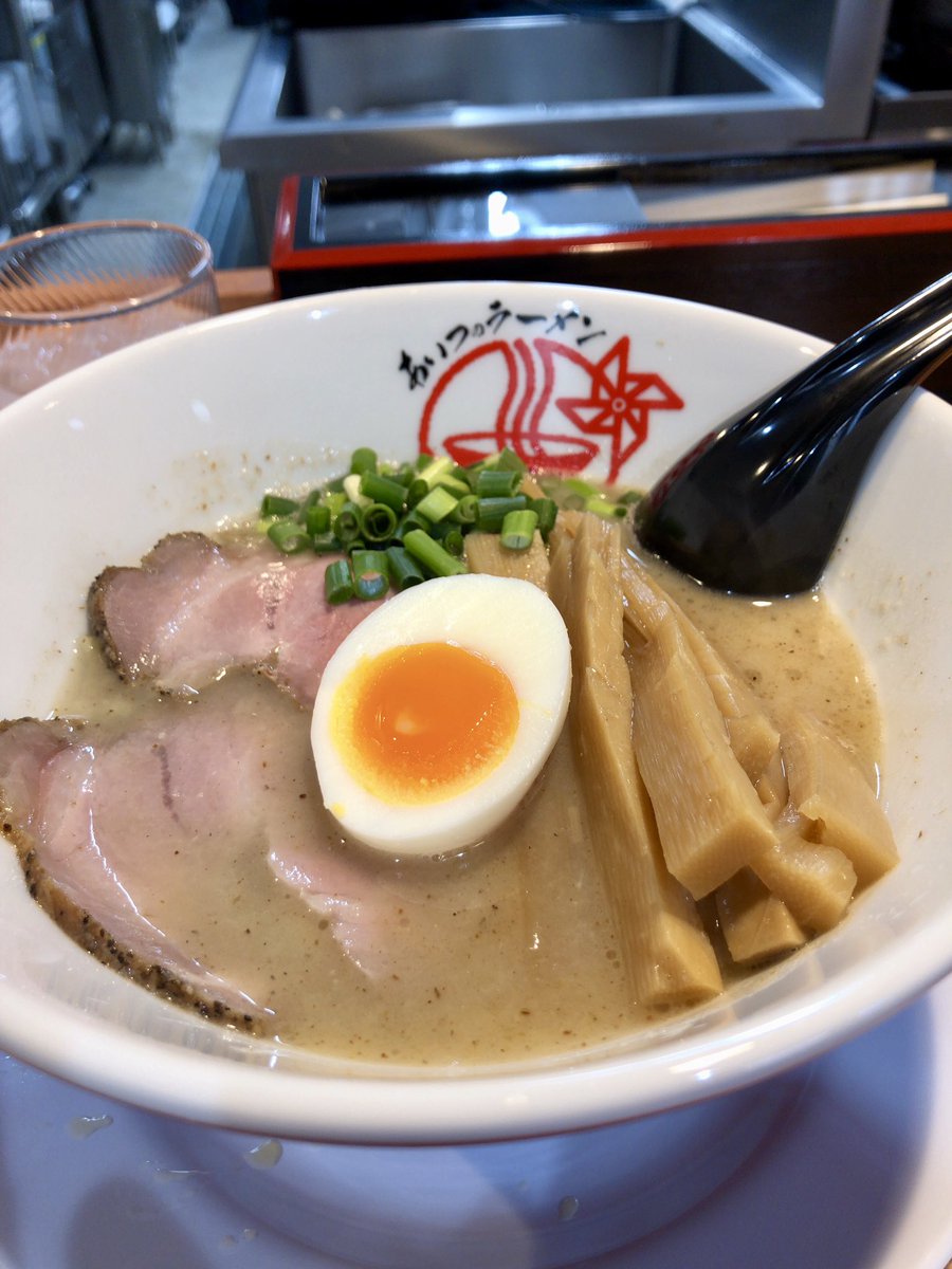 ラーメン かざぐるま の あいつ