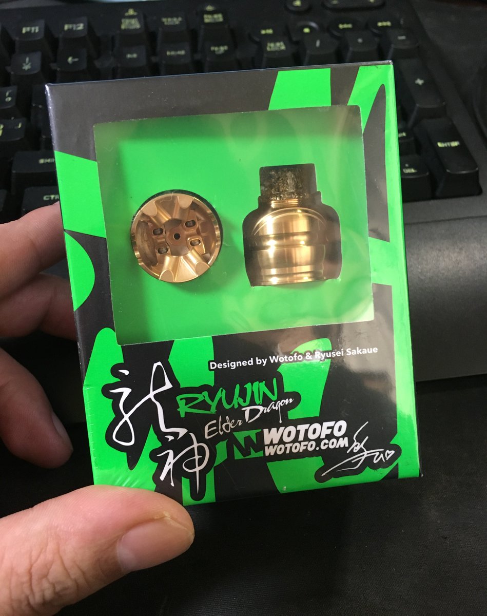 keisanbeta's tweet photo. 龍生さんのだし「とりあえず買っておくか」って感じだったけど・・・お世辞抜きにコレは美味い！！赤金も中々良いんじゃない？　　#龍神RDA #VAPE https://t.co/QHIa0bnSPw
