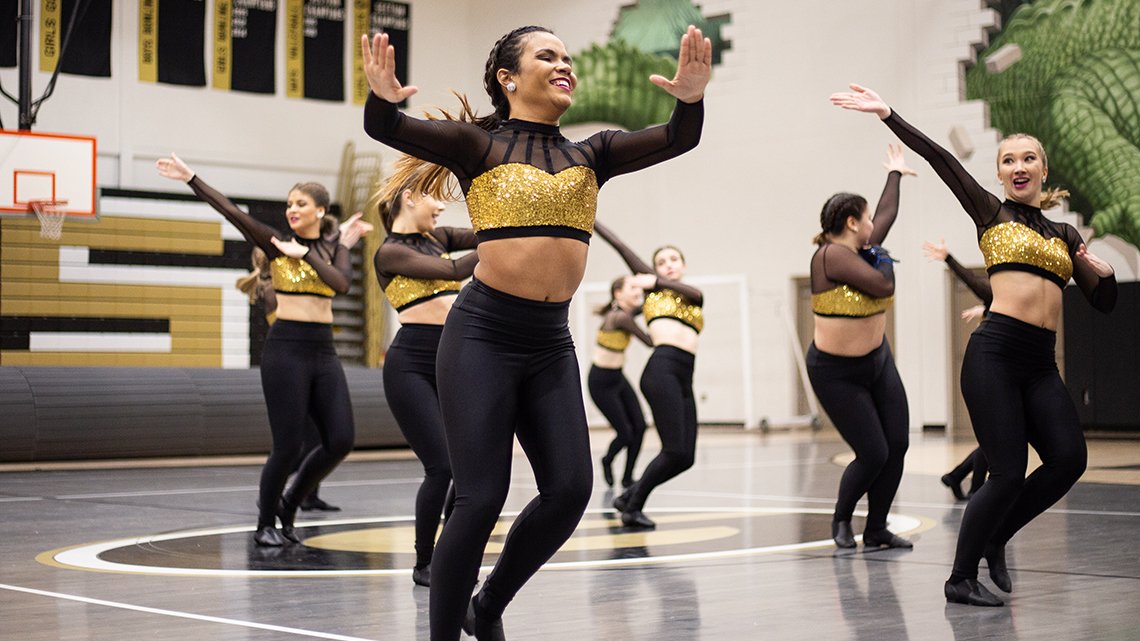 PointParkSports's tweet photo. Recap, Scores, Photos: Pioneers Competitive Dance competes versus Aquinas at Pioneer Preview 
 - https://t.co/oSR4AS0zVT https://t.co/ygfH7Ht9Kq