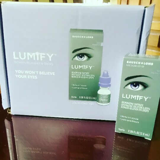 EmilyMinaya's tweet photo. I loved these complementary eye drops from Lumify. They relieve the red and itchy eyes faster than other brands. They don't sting and so soothing. @influenster @LumifyDrops #WhiterEyesByLumify #LUMIFYDrops #complimentary https://t.co/UJ41rZ66yO