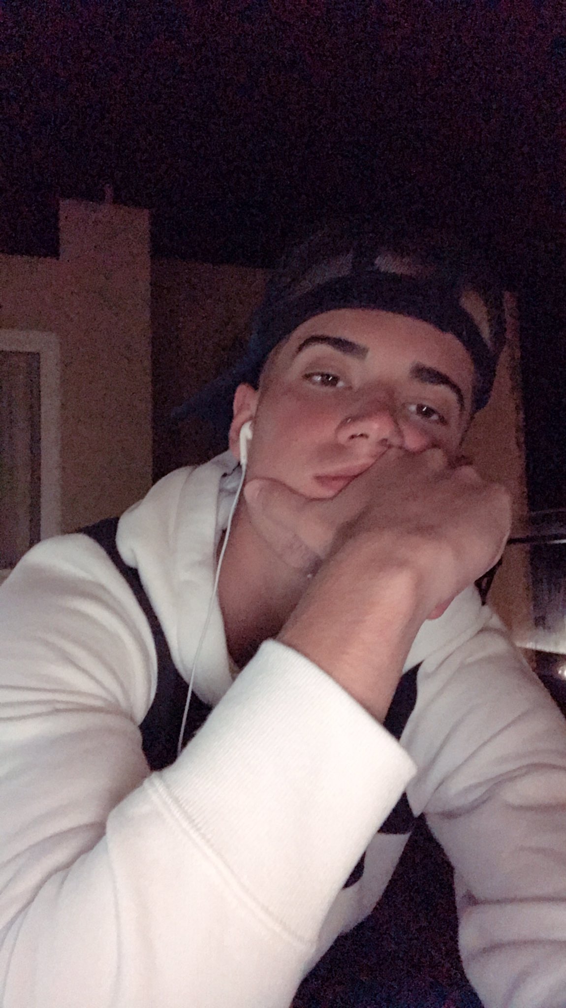 Gianni🌹 on Twitter