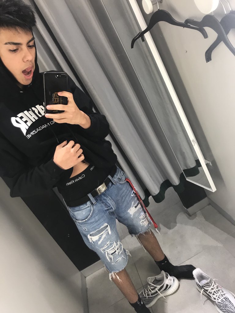 JustRushYt's tweet photo. Sexy mofo https://t.co/xidgt9pDfb