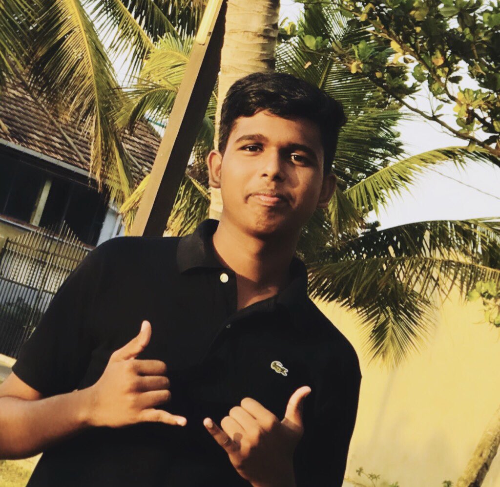 iamdilu_'s tweet photo. Join team Cobras as we say a special and Happy Birthday to our very own Elamaran🎊
@Sharon19886848
Happy Birthday 🎁 UberCool 

#DreamWidYuTeam #TeamCobrasFamily https://t.co/mbMpUO95PU