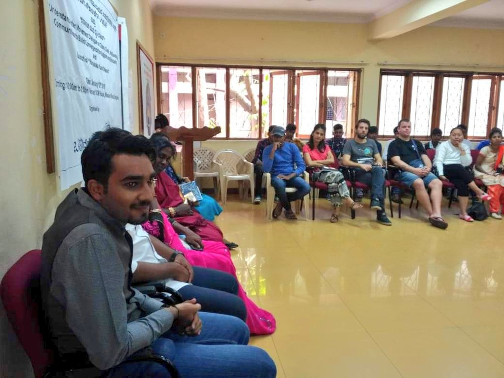 RadioActive90_4's tweet photo. RJ @a7_vijaya and @RJUsharavi were part of an inter-movement dialogue organised by @Ondededvs. The effort was geared towards understanding the struggles of #activism and people's movements, and to build support and solidarity.

#Bangalore #communityradio https://t.co/71ipZlFX7d