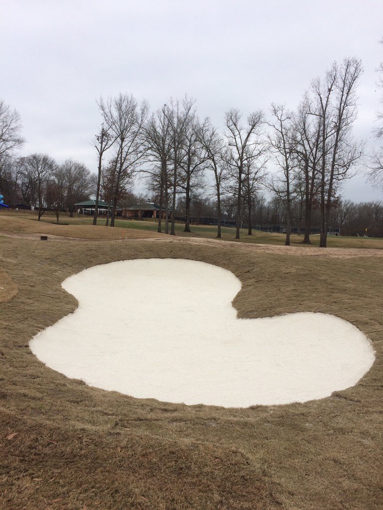 exgcsupt's tweet photo. Bunker project taking place. Can’t wait to see place green with all this white sand. #SouthernTraceCC. #billybunker https://t.co/PTS0yEPeBA