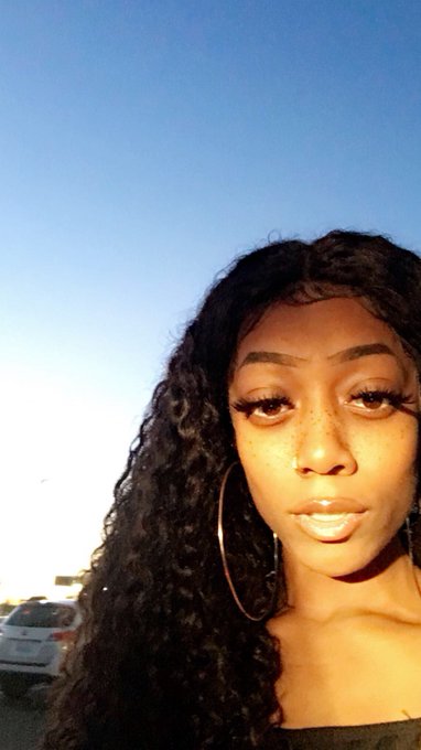 tha lighting was sooo bomb tonight ✨✨😛 https://t.co/I7ZtNVgEZC<a href="/tag/newprofilepic"class="tags"><span>#newprofilepic</span></a>