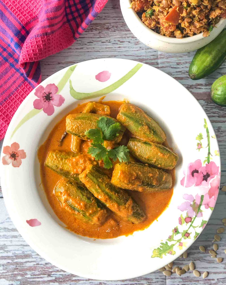 Curry in a Naan Parwal Masala Recipe - No Onion No Garlic Recipe: Parwal is a native vegetable of the Indian subcontinent and can be cooked in many ways. No Onion No Garlic Parwal Masala Recipe is a gravy recipe where parwal is first pan fried and then… dlvr.it/QwcgQK