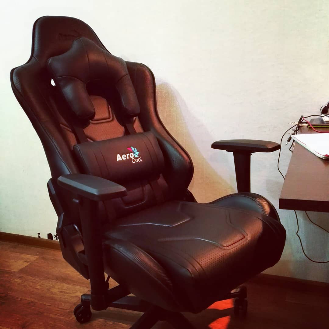 AerocoolGlobal's tweet photo. But...Can you do this? ๐
Yes, we can. ๐
๐ Check other cool features of the AC220 Professional Gaming Chair: https://t.co/CFq5UY8gRl ๐
#aerocool #becool #gamingchair #chairreview *clap* https://t.co/p5tLfnA09r