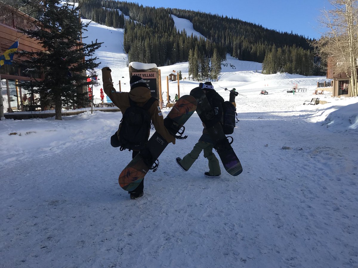 rukitomita's tweet photo. Thanks for Copper Mountain!!
約3週間のアメリカ遠征も飛行機乗るだけになりました。
コーチ、スポンサー各社、両親にとても感謝しています。
#yonexsnowboard #columbiasportswear #smithoptics #callafactory #applerind #fruitwax #superfeet #sevスポーツ #畑歯科医院 #neverland #イモトのwifi https://t.co/30okXPLVaW
