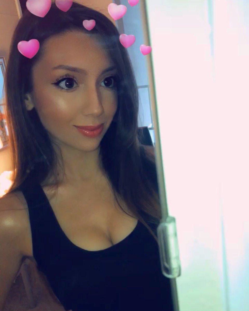 peachyfrys's tweet photo. Yesterday 💞🤪 https://t.co/M896Y0wbnW
