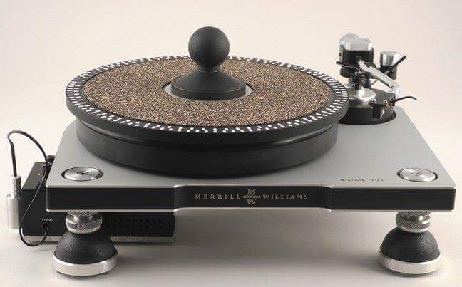 Berny2876's tweet photo. The #MerrillWilliams R.E.A.L. 101.3 Turntable https://t.co/8md1H1Boun