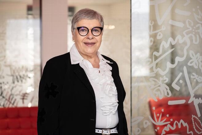 FNCE's tweet photo. #NEWScoop | Evelyne Sancier, élue présidente du conseil d’orientation et de surveillance de la @CaissEpargneAL > https://t.co/ovXwVyKLdG | #BanqueCoopérative https://t.co/4SNqwpxreT