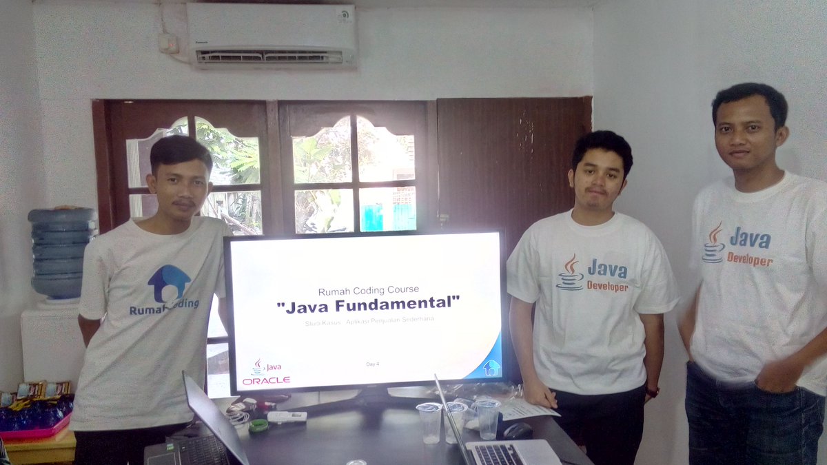 idrumahcoding's tweet image. Kamis 10 Januari 2019
Hari Keempat Kelas Java Fundamental Batch 23
#javaprogramming #bahasajava #javafundamental #rumahcoding